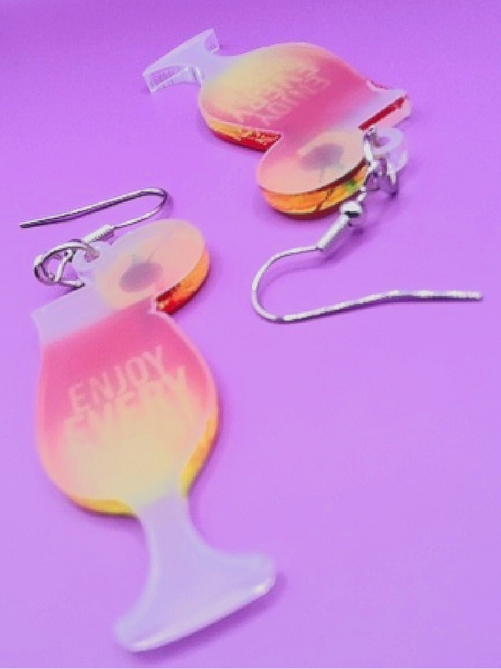 Women’s earnings Fun Colorful Acrylic Cocktail Earrings NWT